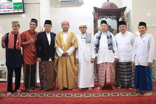 Wakil Walikota H Andriansyah Fikri Laksanakan Sholat Ied di Masjid Nur Arafah
