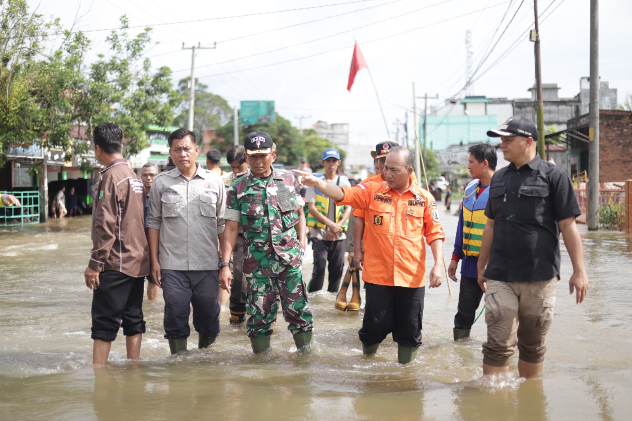 Sungai Keruh Meluap Puluhan Rumah Terendam, Pj Bupati Apriyadi Sambangi Warga iniberita-DAERAH, Musi Banyuasin