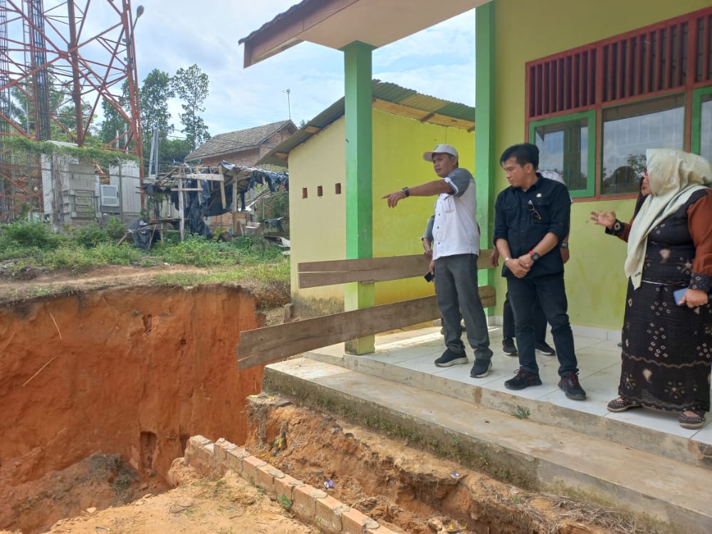 Minimalisir Dampak Longsor di Desa Berlian Makmur Sungai Lilin Segera Diperbaiki