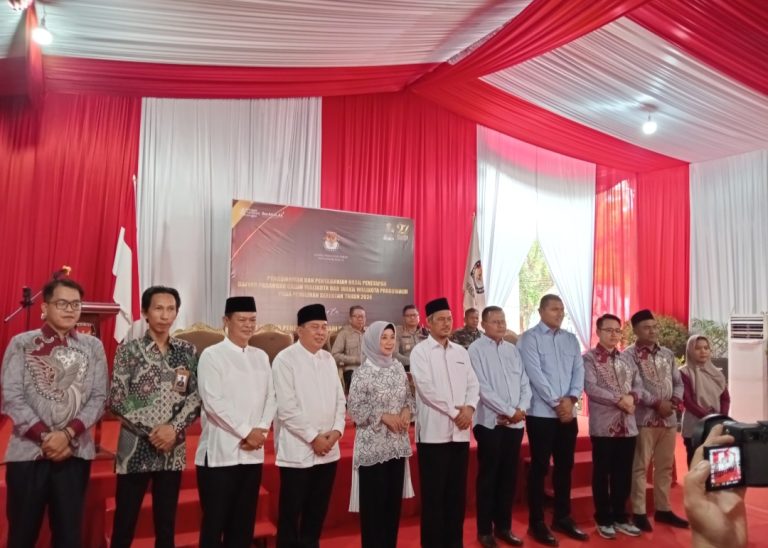 KPU Serahkan Hasil Penetapan Paslon Walikota dan Wakil Walikota Prabumulih