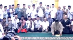 Wakil Wali Kota Prabumulih Sholat Isya dan Tarawih di Masjid  Nurul Hidayah Kelurahan Prabujaya