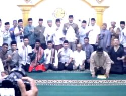 Wakil Wali Kota Prabumulih Sholat Isya dan Tarawih di Masjid  Nurul Hidayah Kelurahan Prabujaya